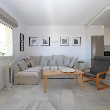 Port Alice Apartment