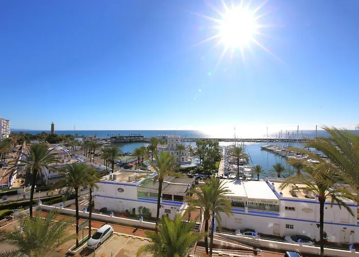 Port Alice Apartment